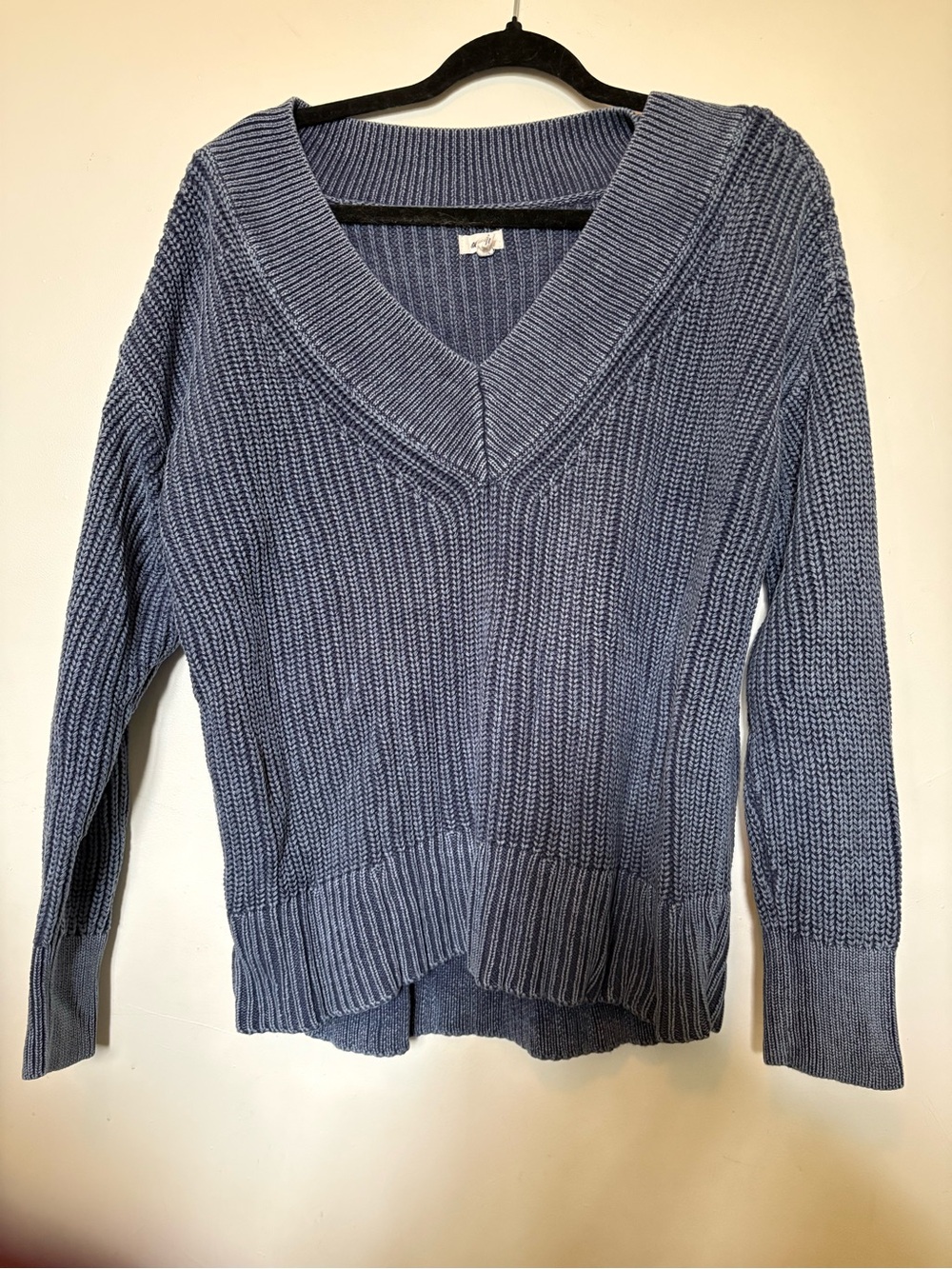 aerie Dusty Blue Ribbed V-Neck Sweater